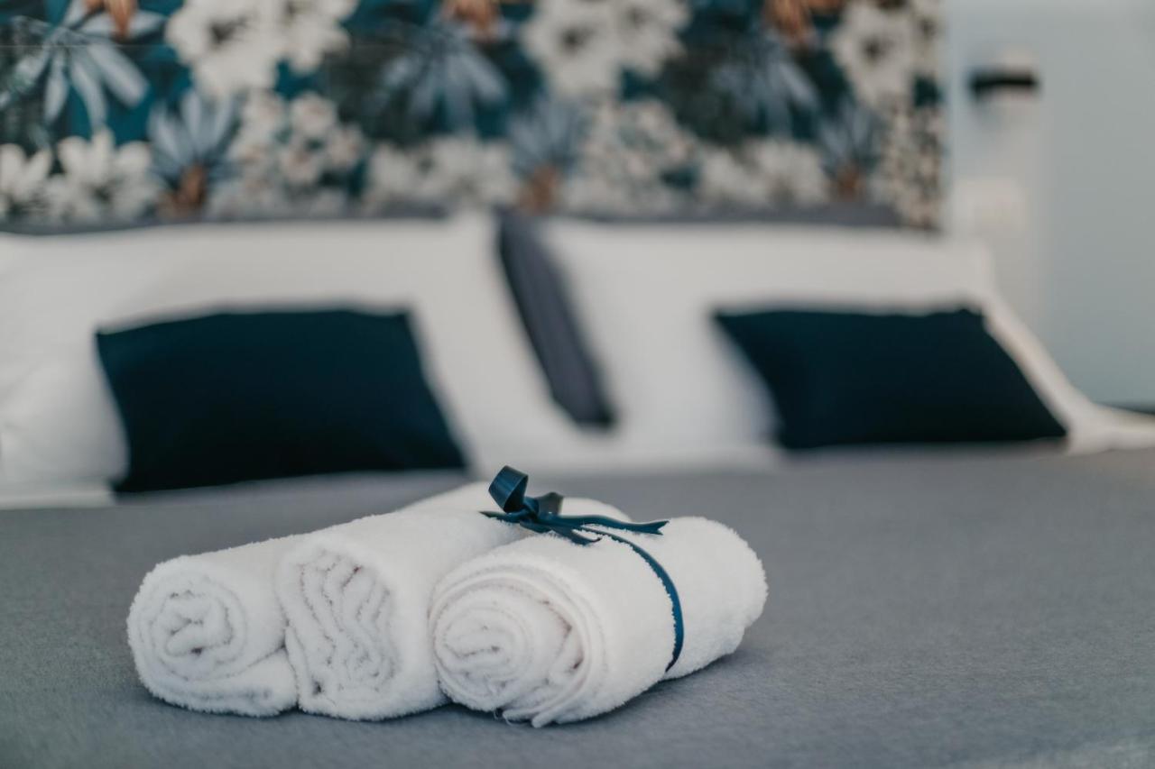 Domus Marina Rooms Νάπολη Εξωτερικό φωτογραφία