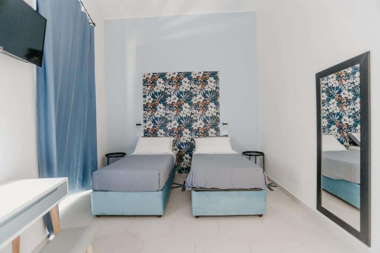 Domus Marina Rooms Νάπολη Εξωτερικό φωτογραφία