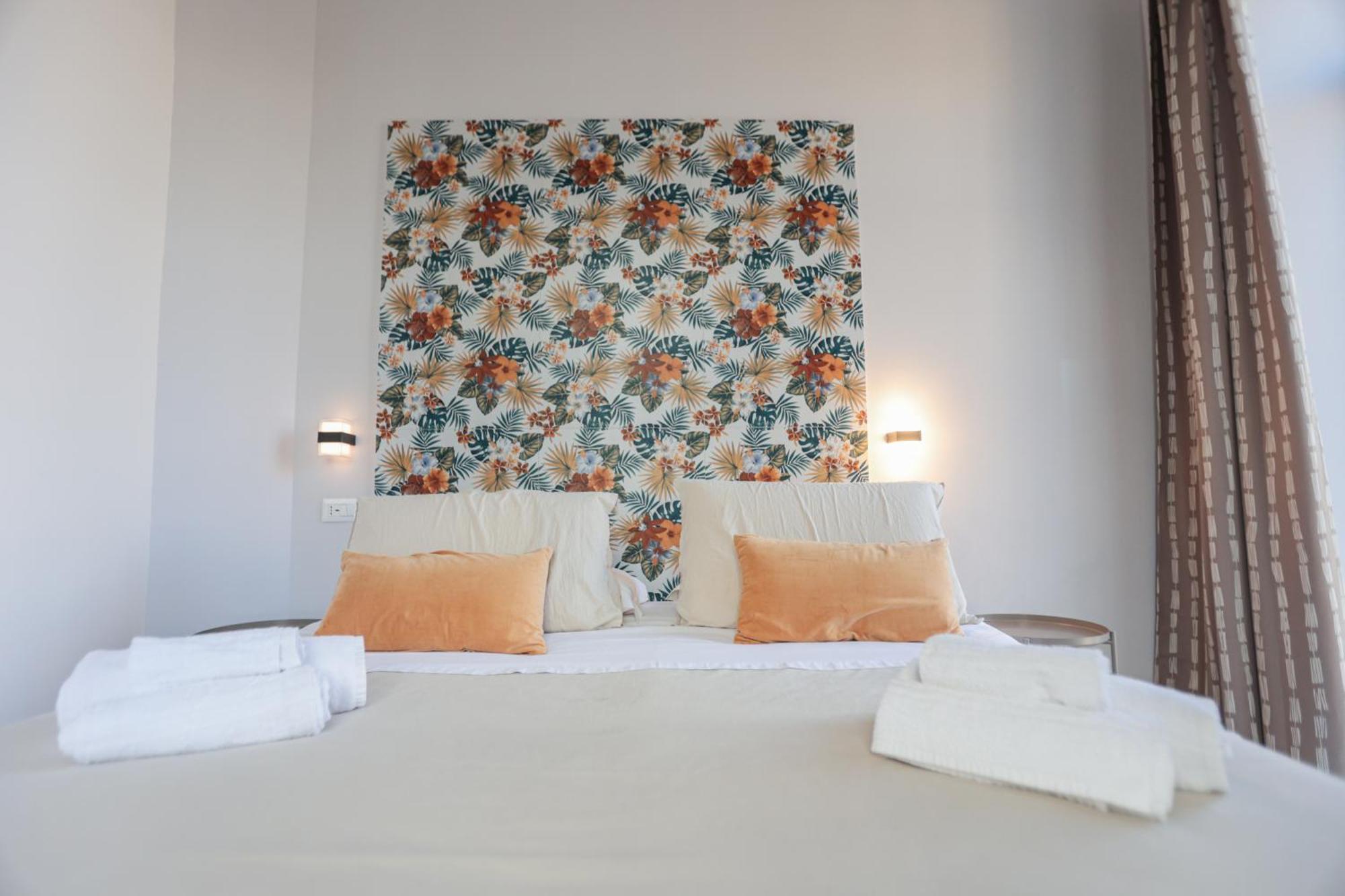 Domus Marina Rooms Νάπολη Εξωτερικό φωτογραφία