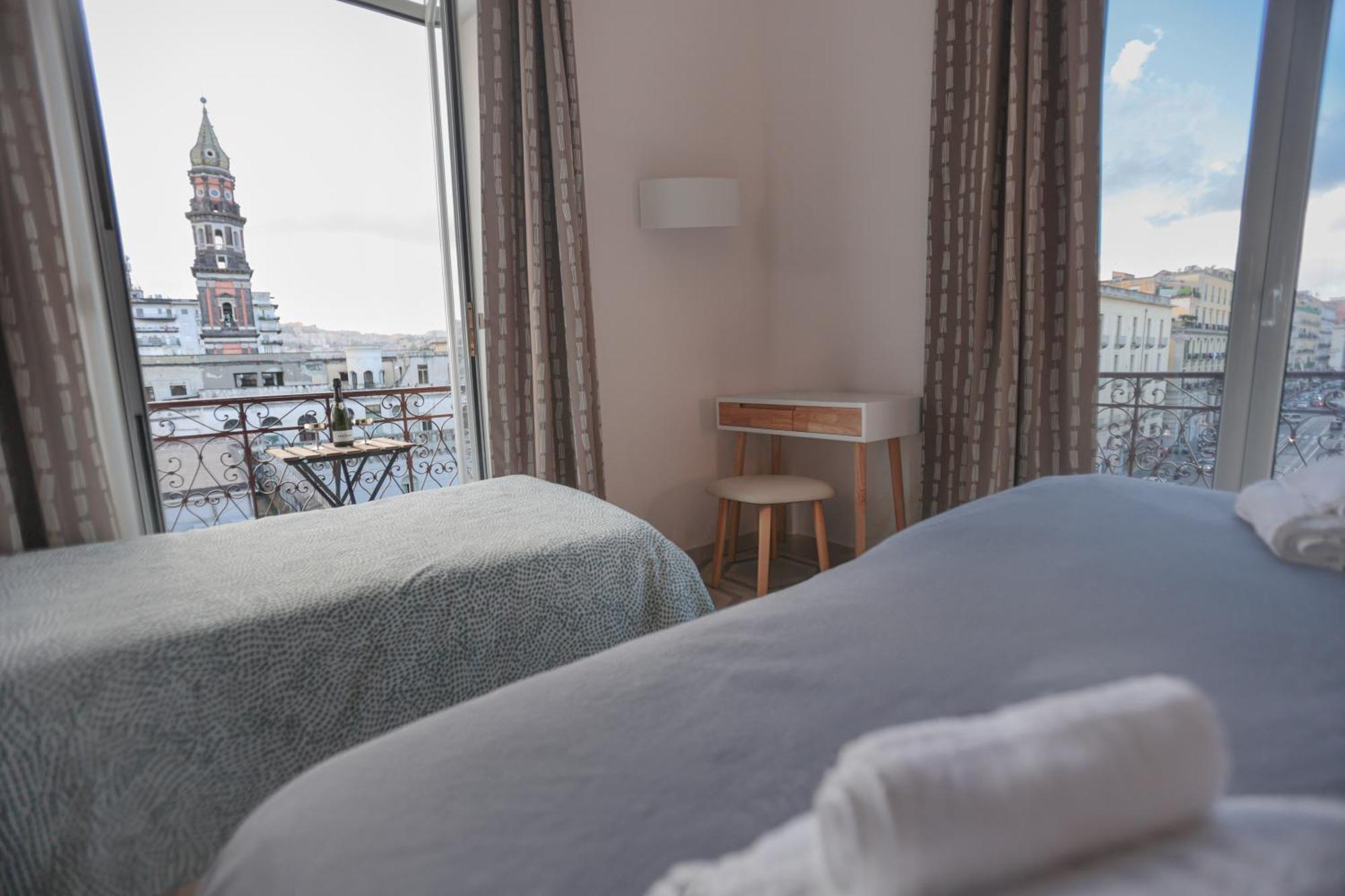 Domus Marina Rooms Νάπολη Εξωτερικό φωτογραφία