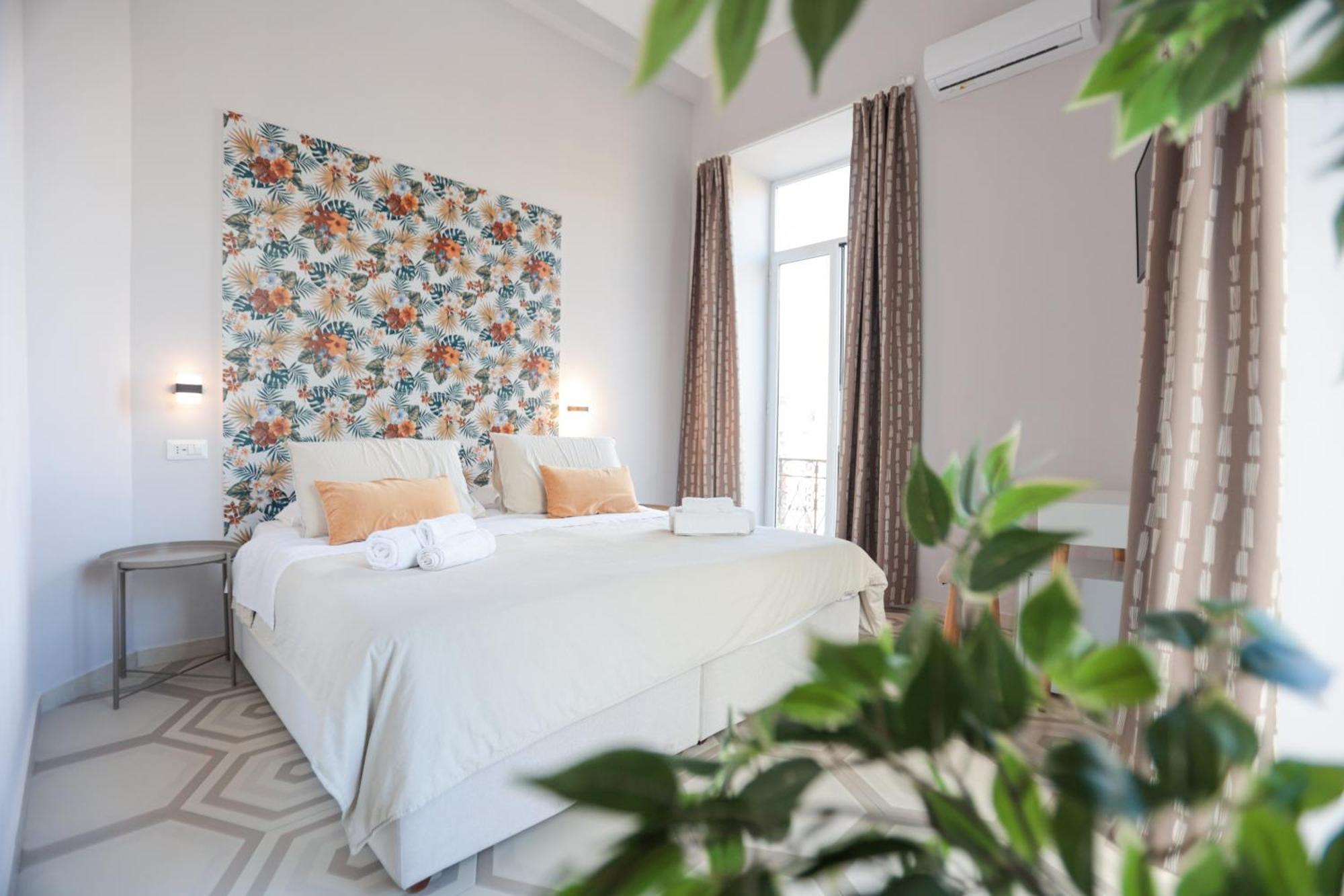 Domus Marina Rooms Νάπολη Εξωτερικό φωτογραφία