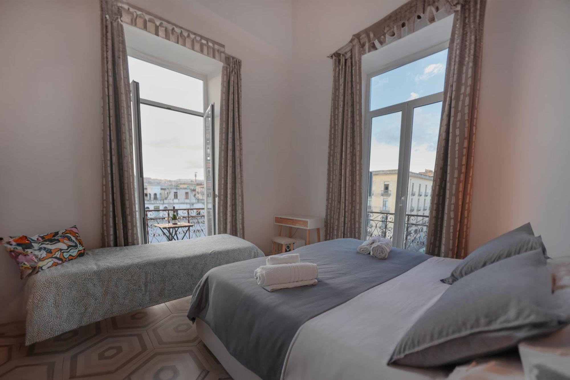 Domus Marina Rooms Νάπολη Εξωτερικό φωτογραφία