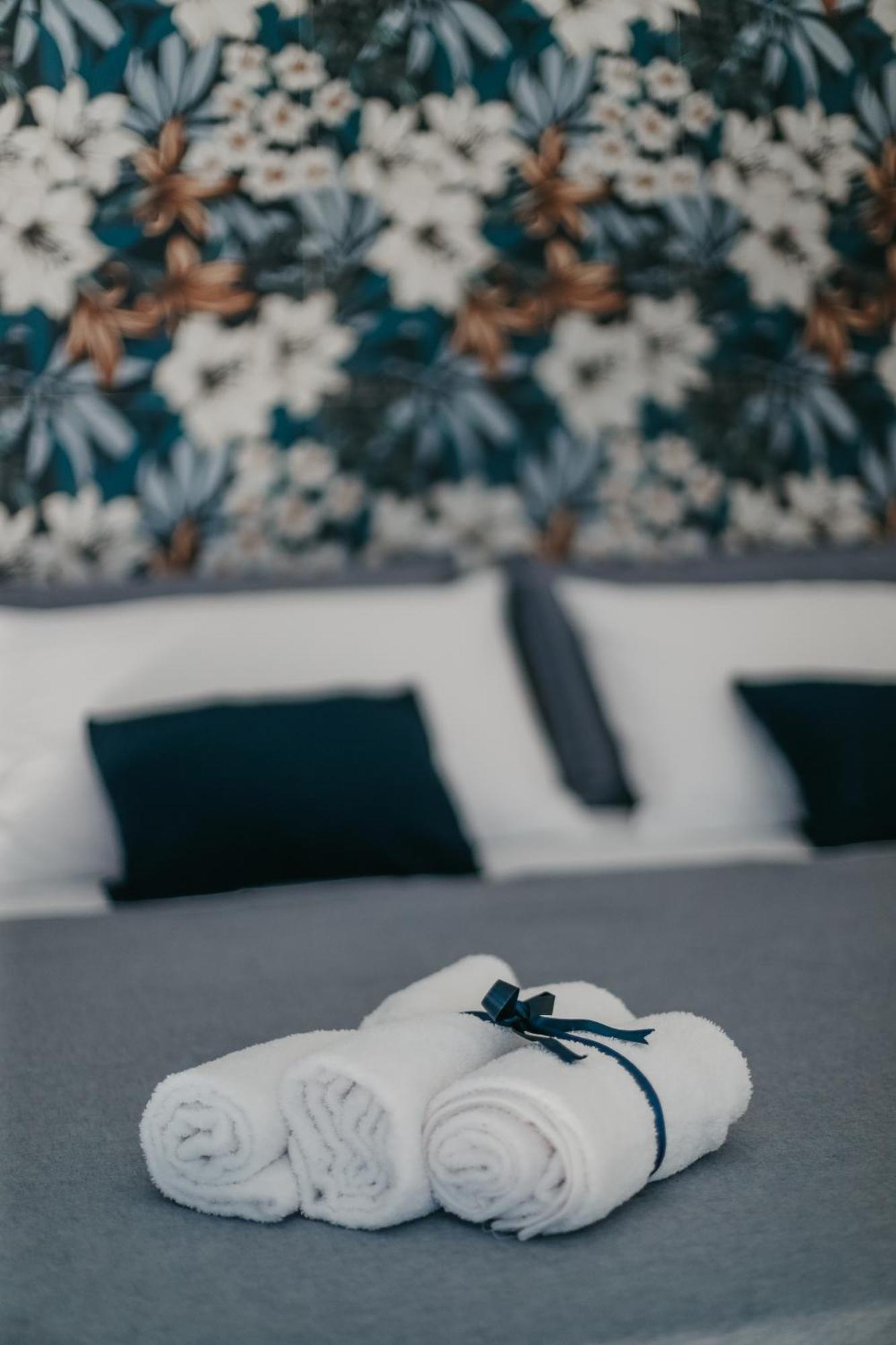Domus Marina Rooms Νάπολη Εξωτερικό φωτογραφία